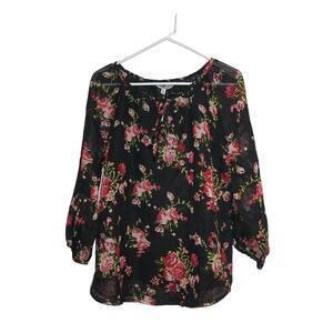 New Directions Women's Shirt Size Medium